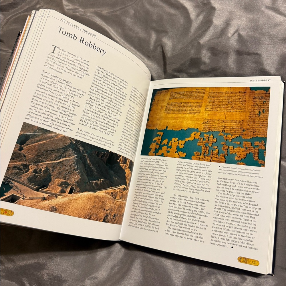 Ancient Egypt Illustrated Encyclopedia - Picture 9 of 13